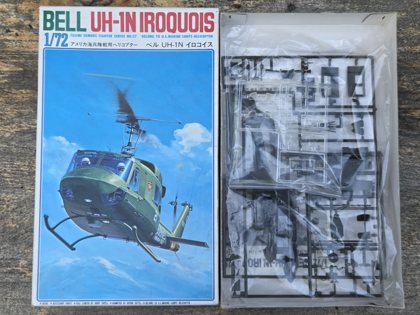 Fujimi UH-1N, 1:72, kompletny w folii, nie do kupienia dzisiaj