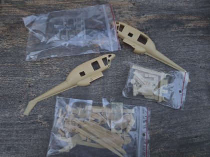 AJ Model PZL W-3 Sokół TOPR + BilModel/Topgun Anakonda, skala 1/72