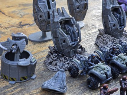 Kompletna linia HALO Micro Ops + masa figurek