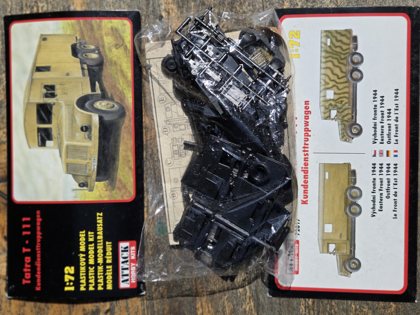 Attack Hobby Kits Tatra T-111 Kundendiensttruppwagen, 1:72